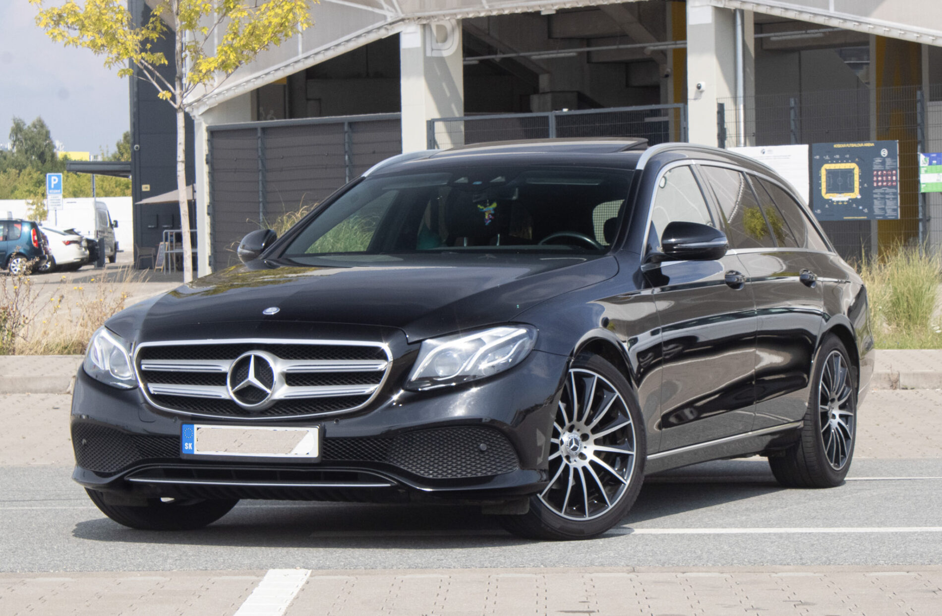 Mercedes-Benz E trieda
