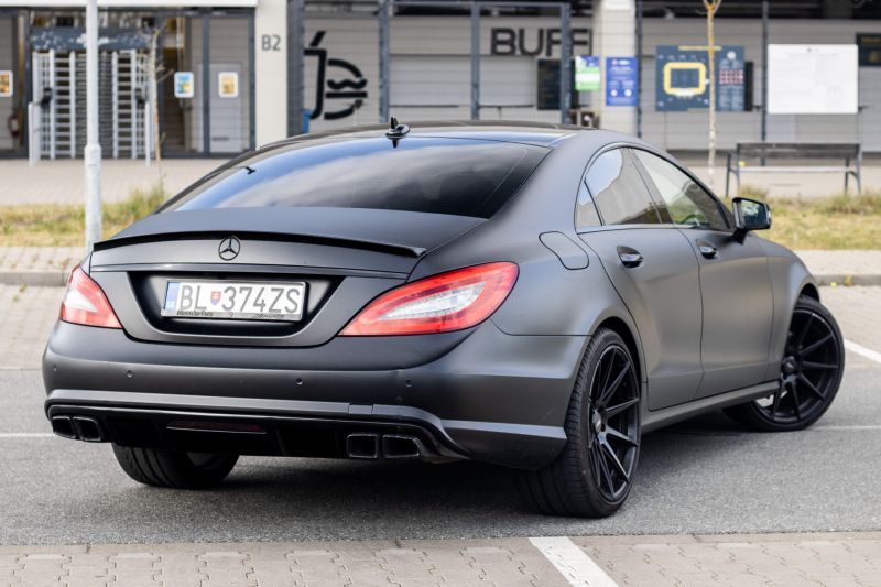 Mercedes-Benz CLS