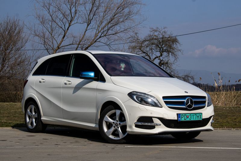Mercedes-Benz B trieda