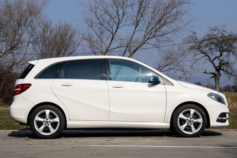 Mercedes-Benz B trieda