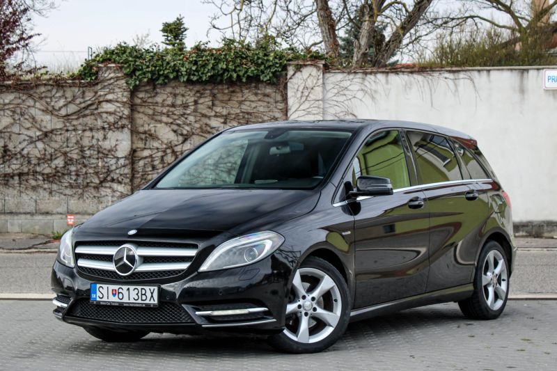 Mercedes-Benz B trieda