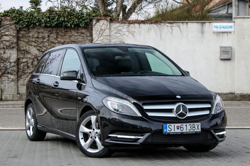 Mercedes-Benz B trieda