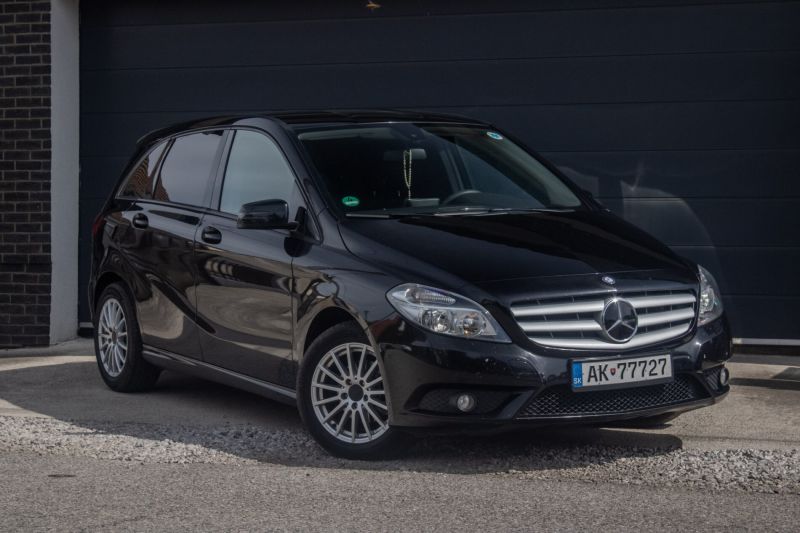 Mercedes-Benz B trieda