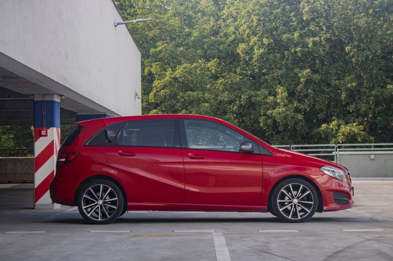 Mercedes-Benz B trieda