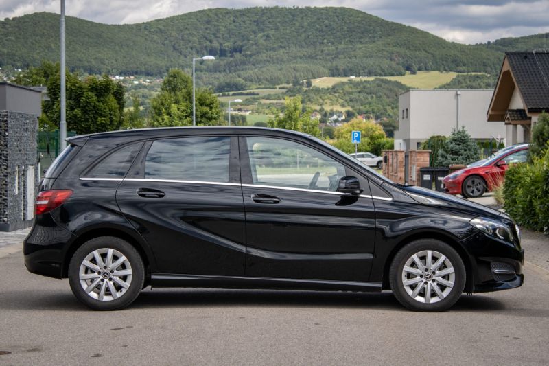 Mercedes-Benz B trieda