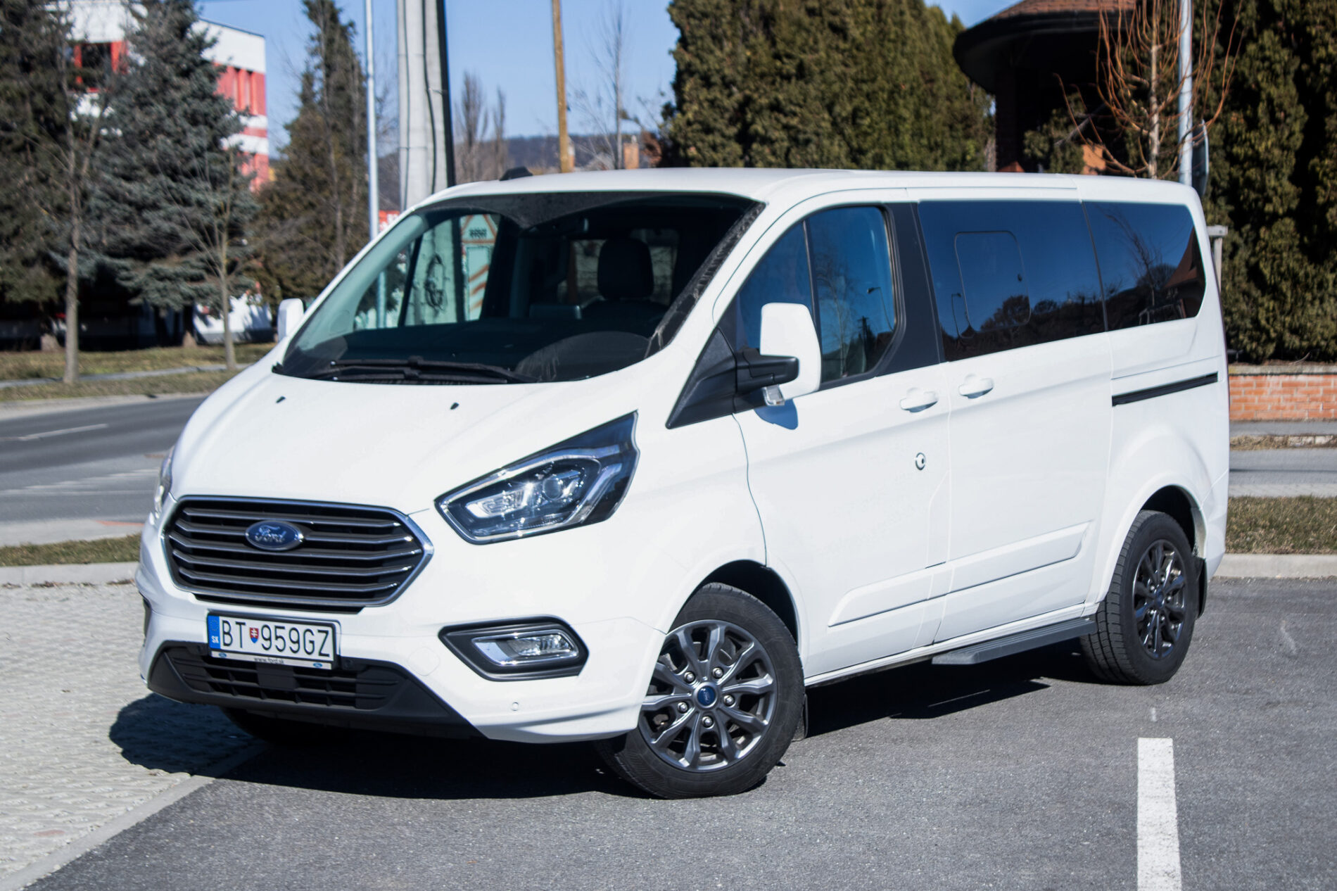 Ford Tourneo Custom 2022 na predaj