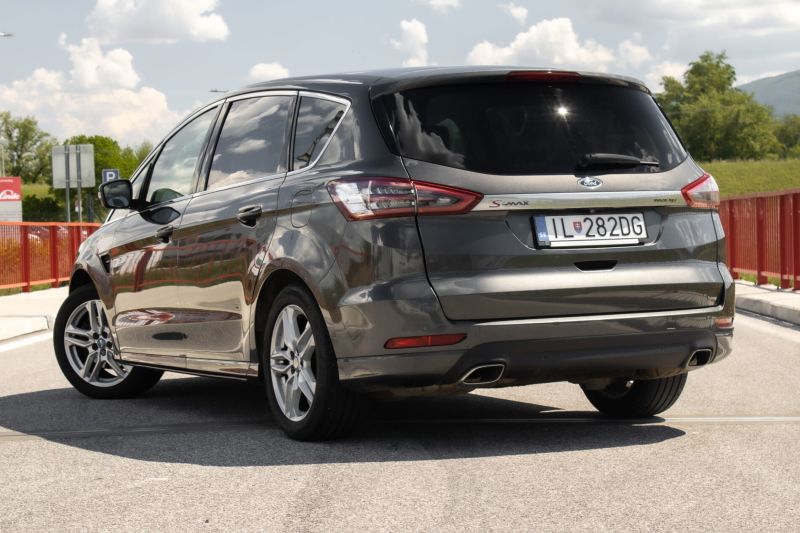 Ford S-Max
