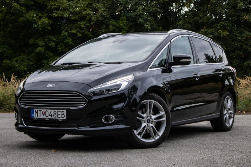 Ford S-Max 2017 na predaj