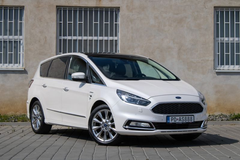 Ford S-Max