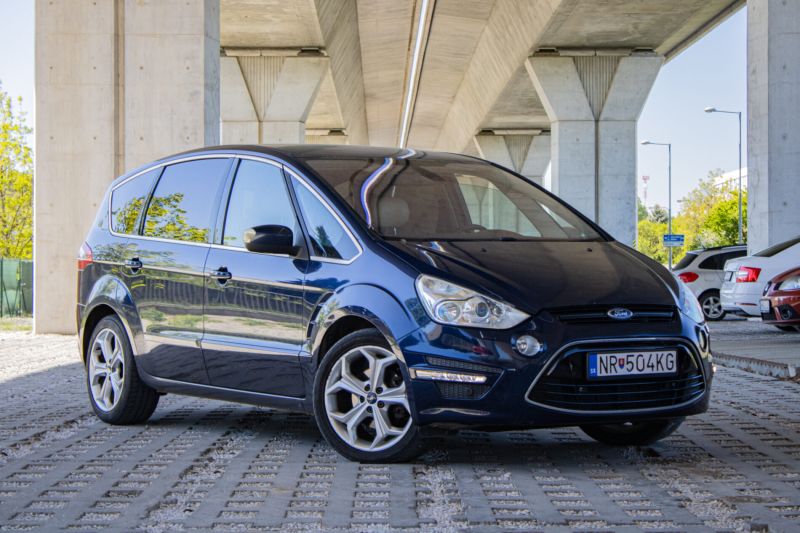 Ford S-Max