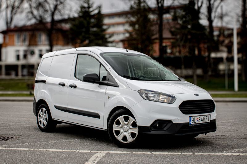 Ford Transit Courier