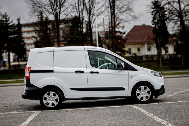 Ford Transit Courier