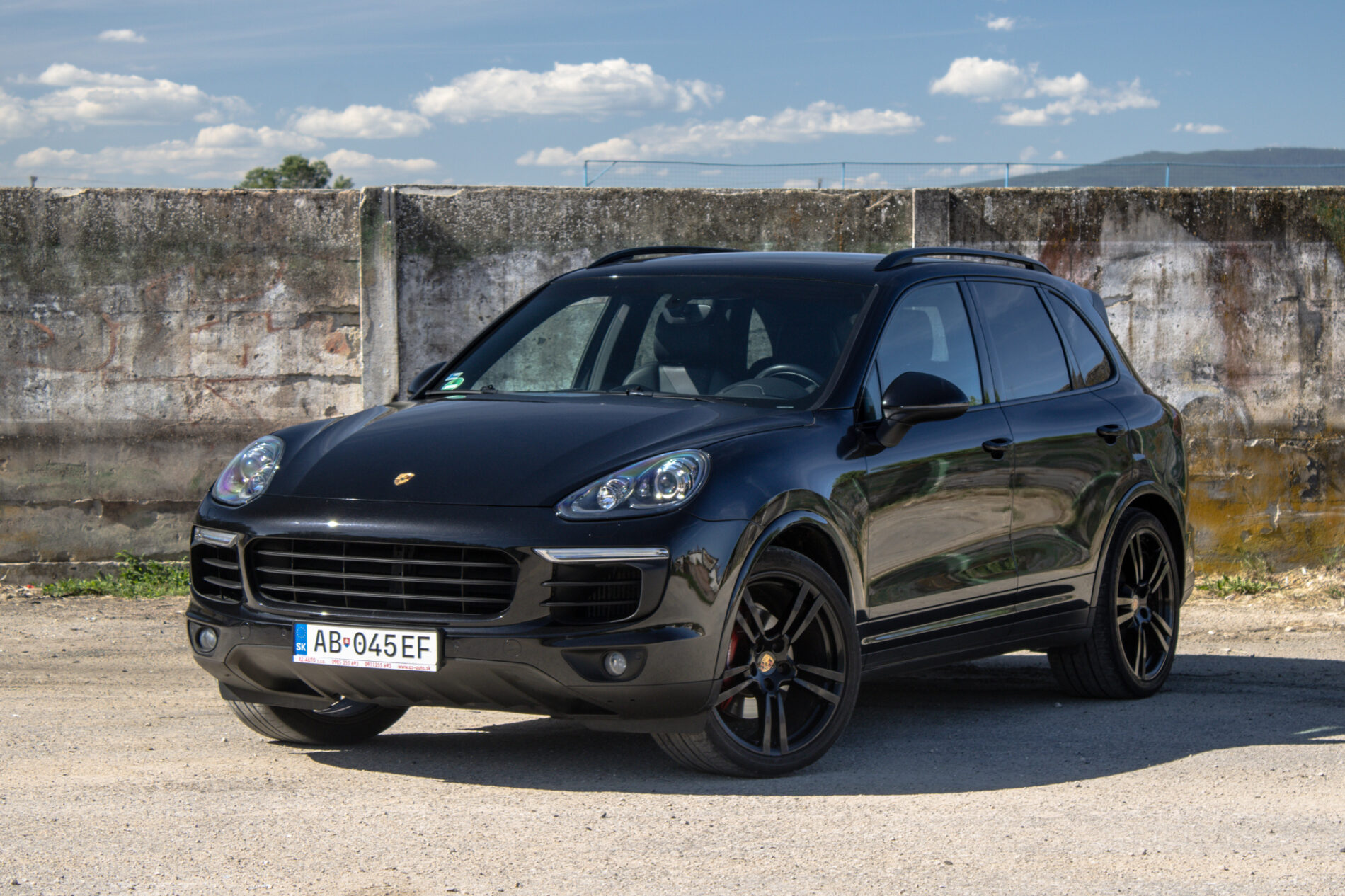 Porsche Cayenne 2017 na predaj