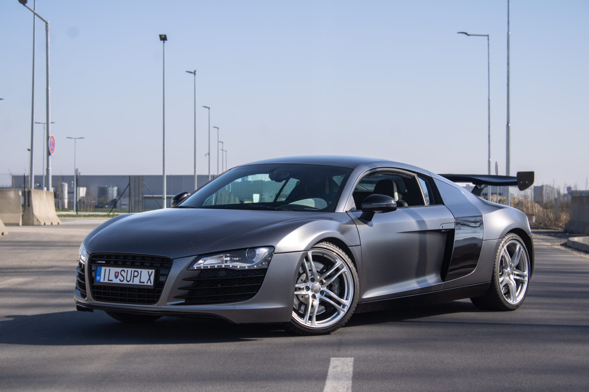 Audi R8