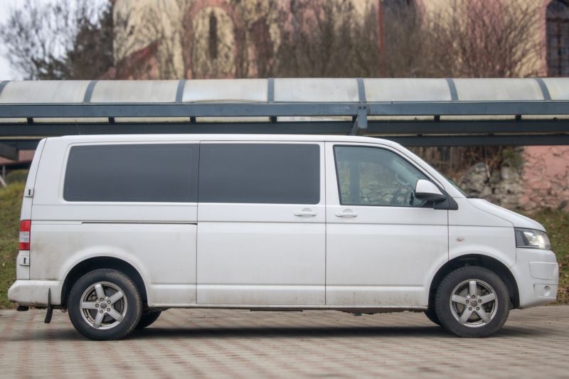 Volkswagen T5 Caravelle