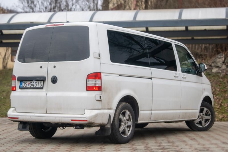 Volkswagen T5 Caravelle