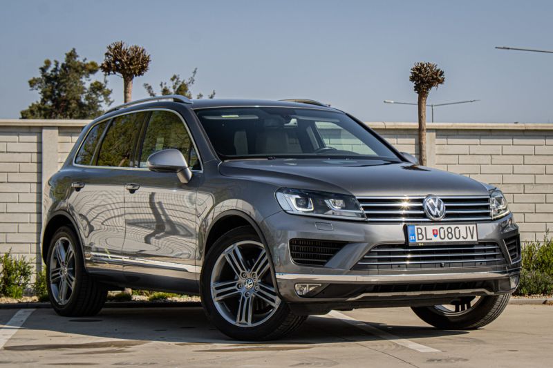 Volkswagen Touareg