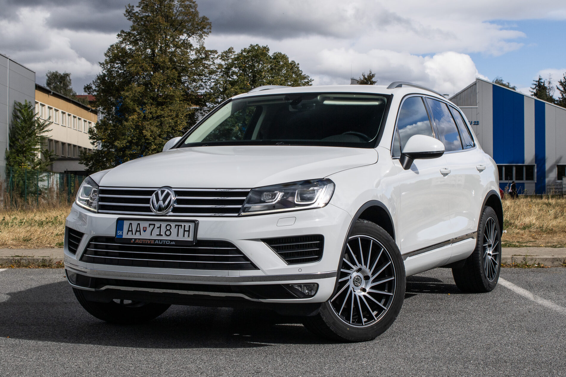 Volkswagen Touareg