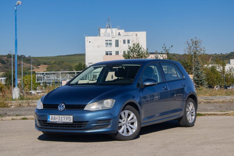 Volkswagen Golf 2012 na predaj