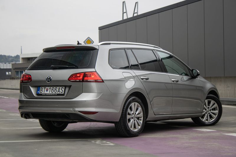Volkswagen Golf Variant