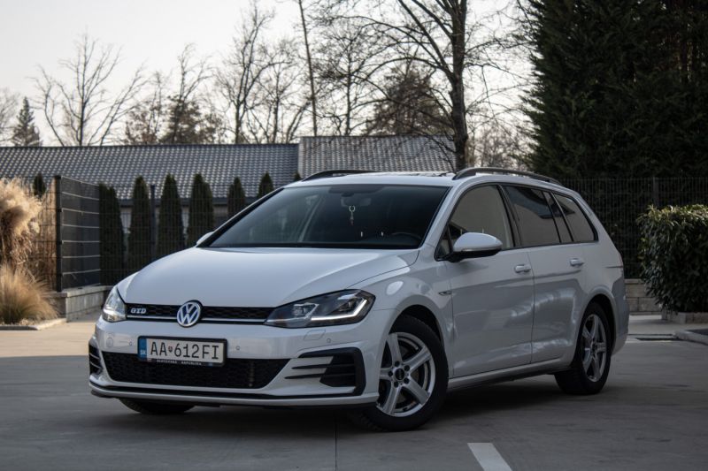 Volkswagen Golf Variant