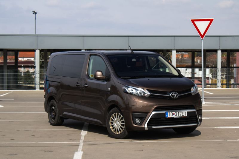 Toyota Proace