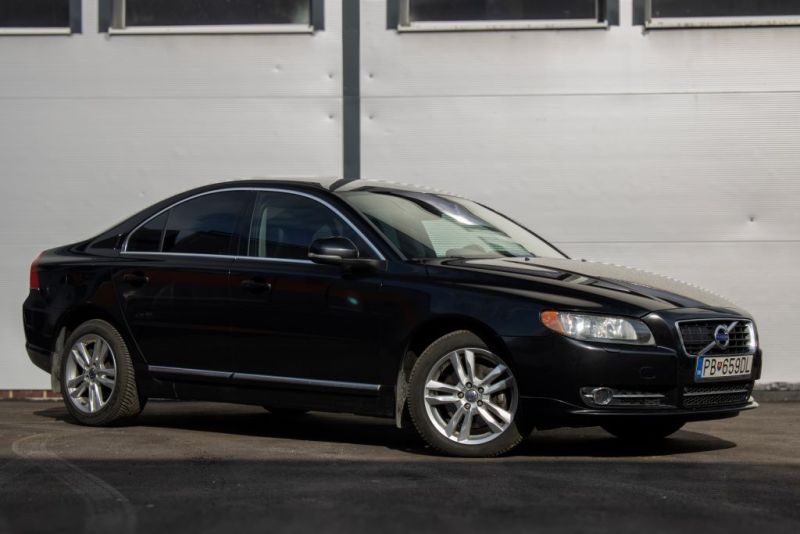 Volvo S80