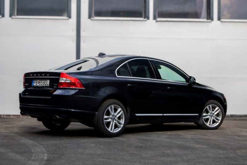 Volvo S80