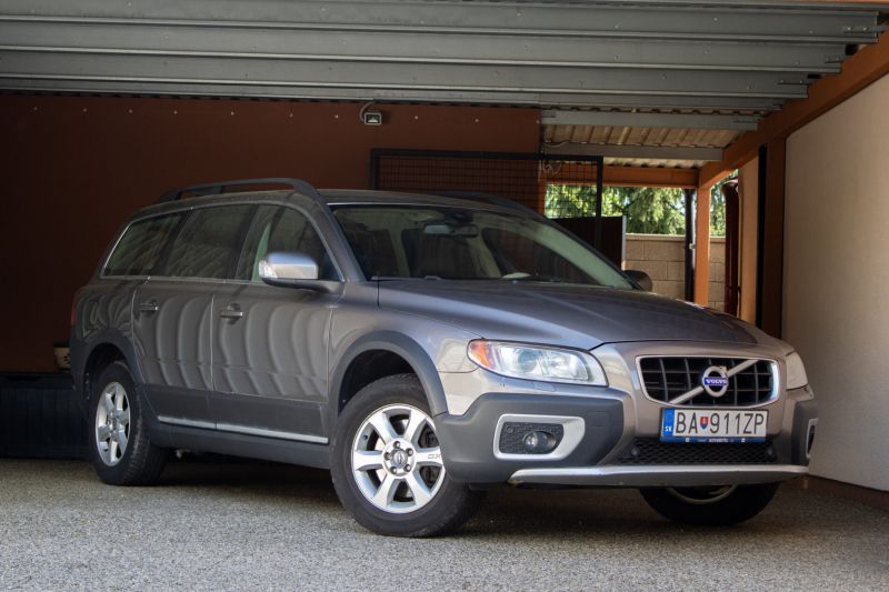 Volvo XC70