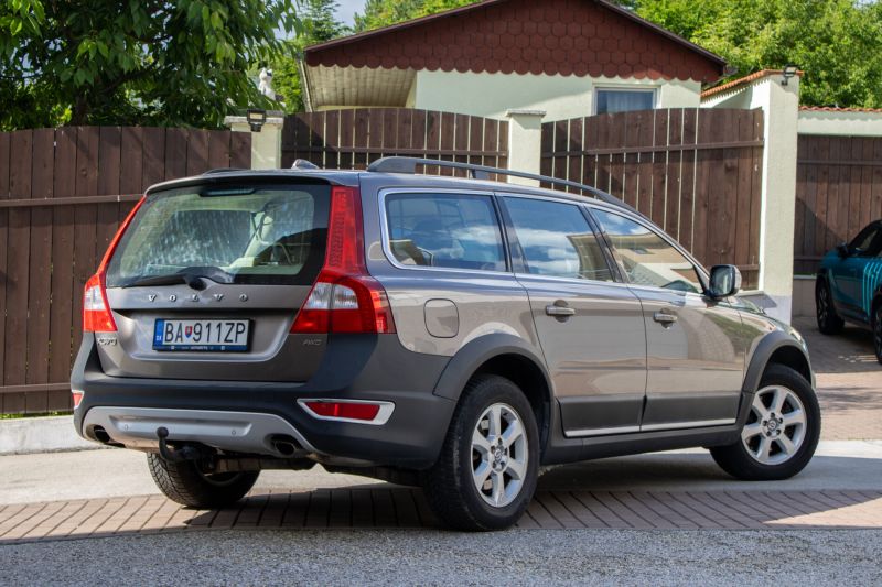 Volvo XC70