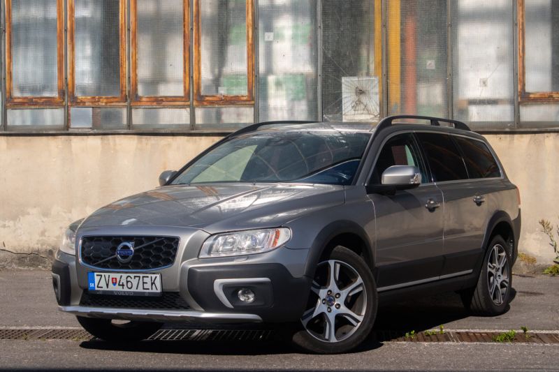 Volvo XC70