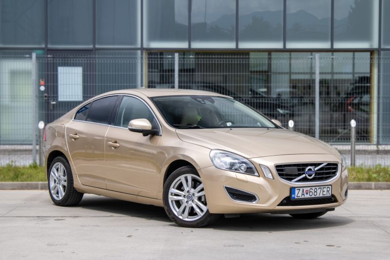 Volvo S60