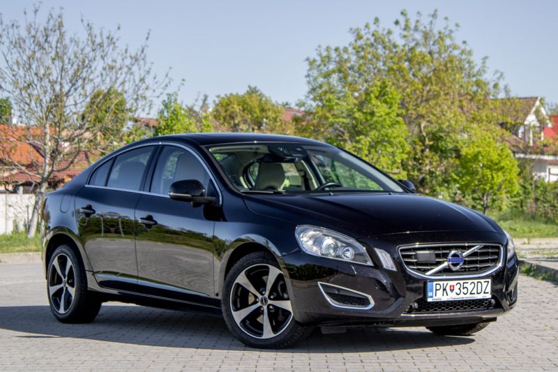 Volvo S60