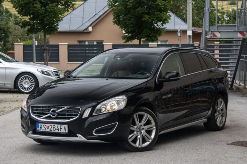 Volvo V60 2012 na predaj