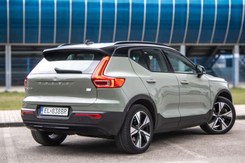 Volvo XC40