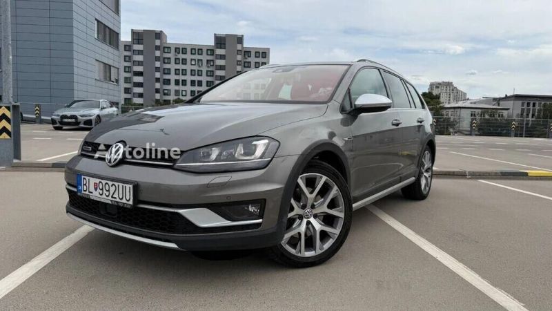 Volkswagen Golf 2015 na predaj