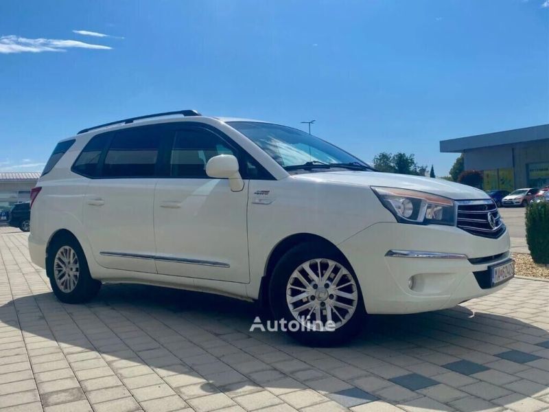 Ssangyong Rodius 2015 na predaj