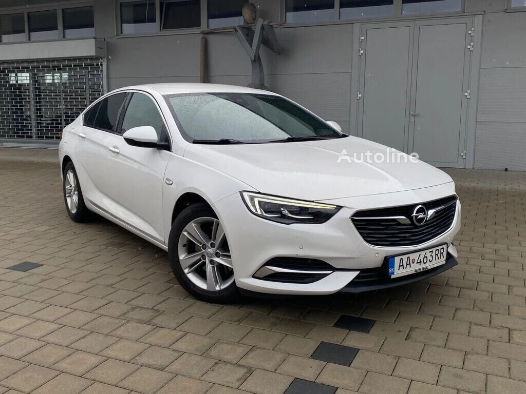 Opel Insignia na predaj – aktuálna ponuka vozidiel na Carselect.sk