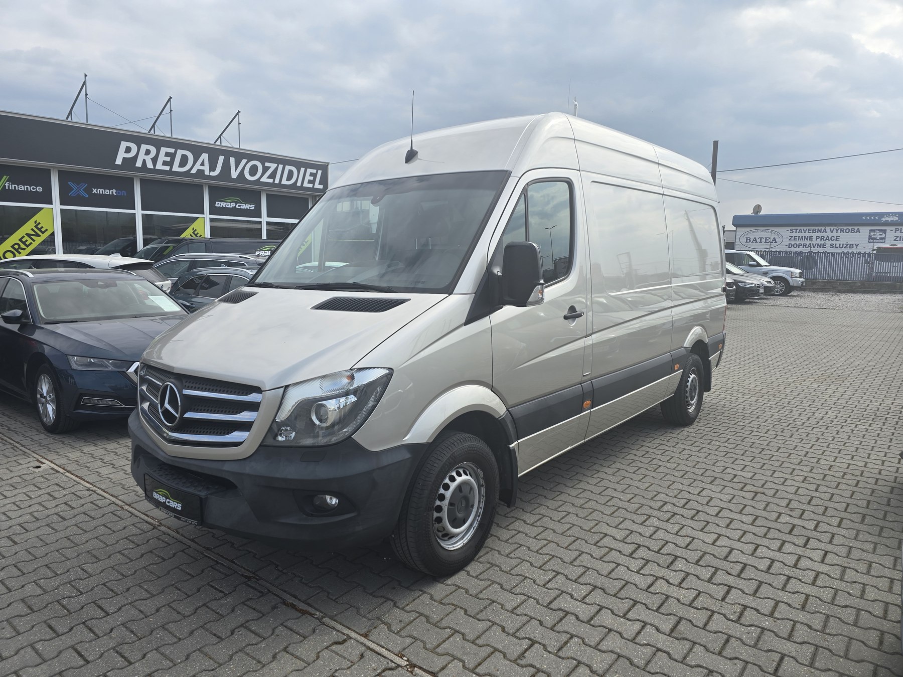 Mercedes-Benz Sprinter
