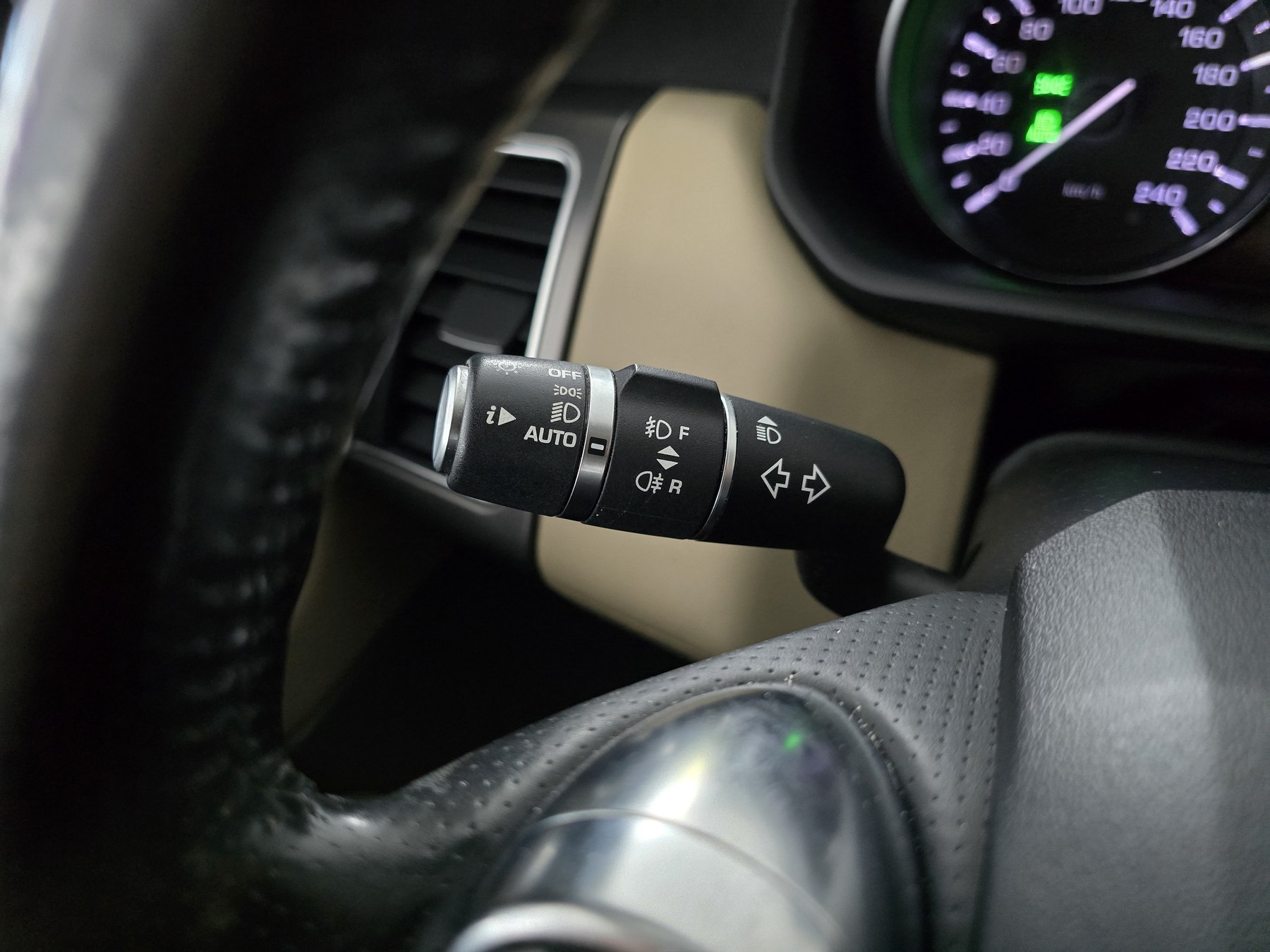 Land Rover Range Rover Sport 2015 na predaj – fotografia 32