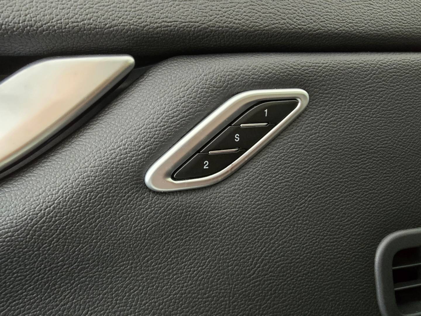Maserati Ghibli 2014 na predaj – fotografia 23