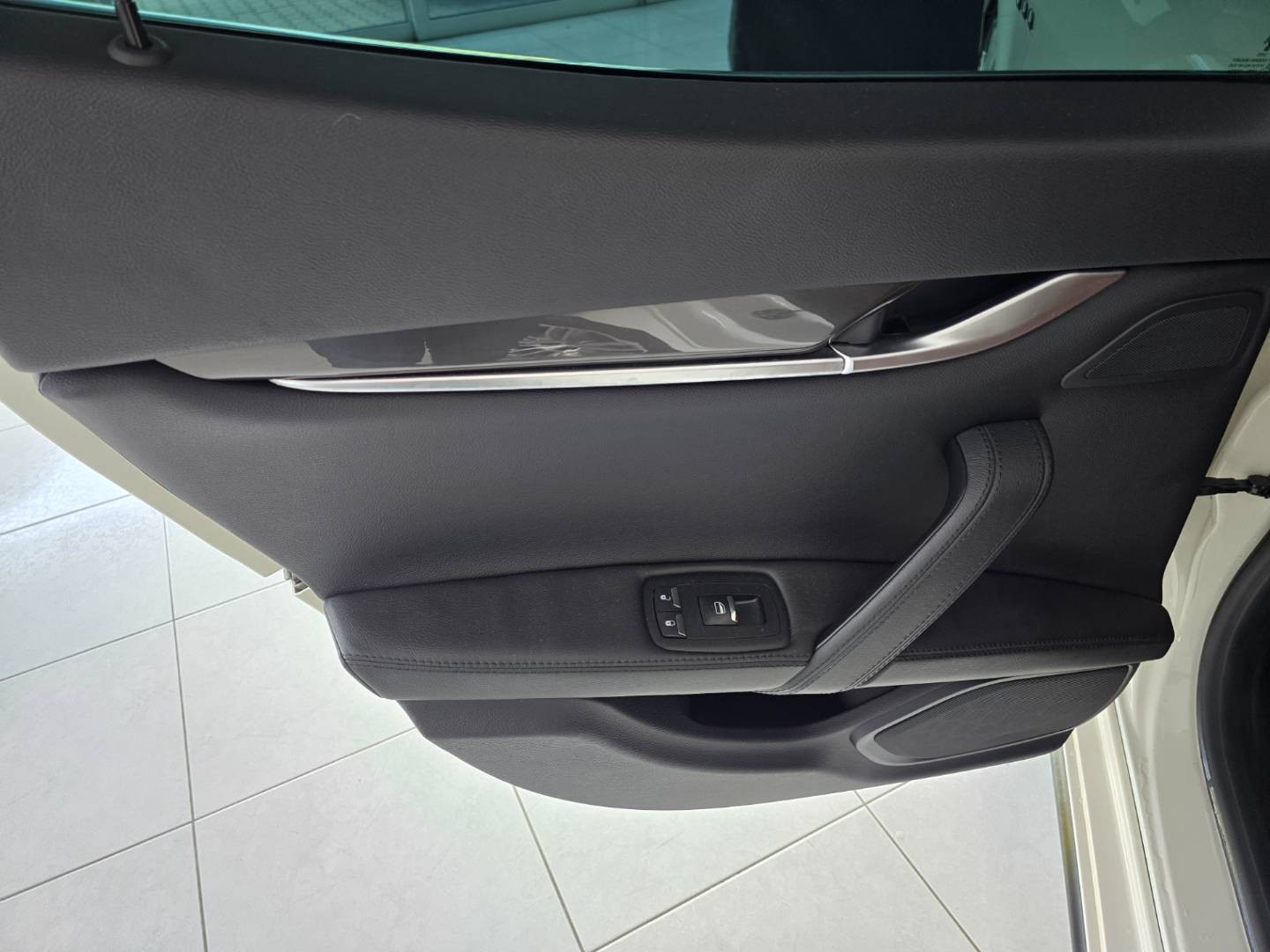 Maserati Ghibli 2014 na predaj – fotografia 28
