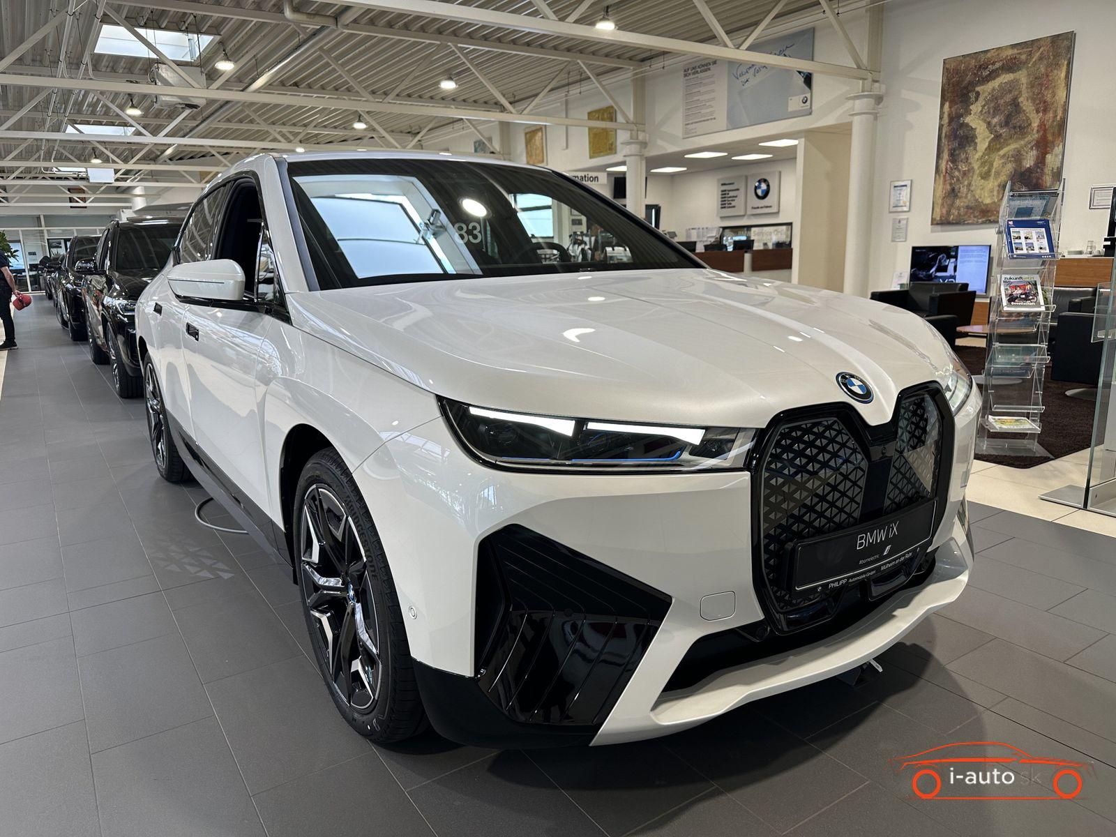 BMW iX 2023 na predaj – fotografia 13