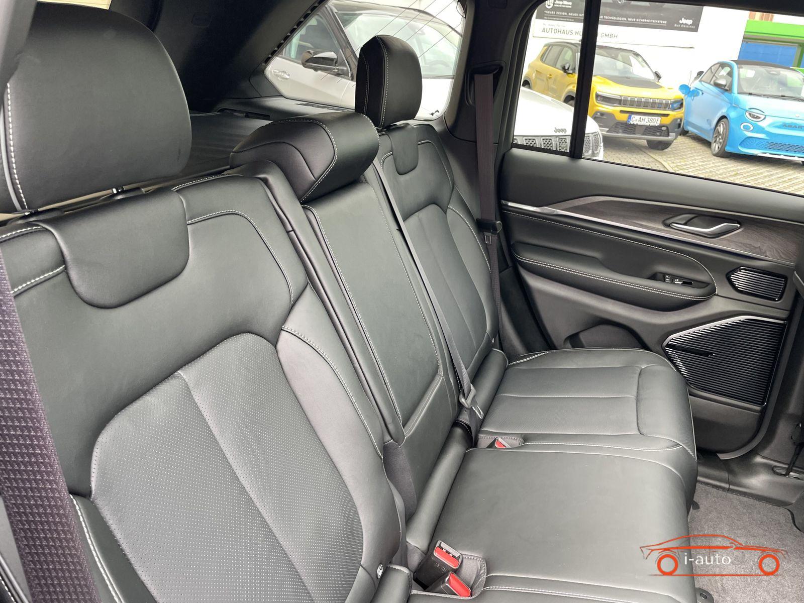 Jeep Grand Cherokee 2023 na predaj – fotografia 7