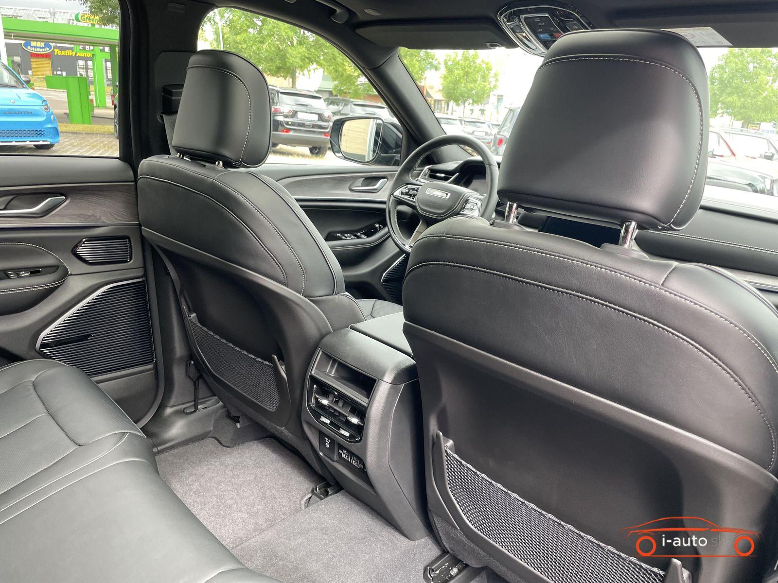 Jeep Grand Cherokee 2023 na predaj – fotografia 8