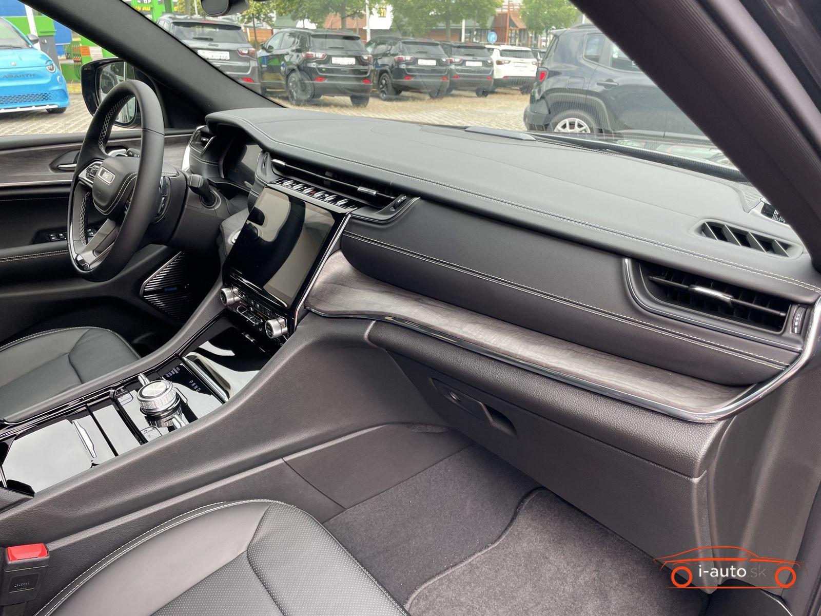 Jeep Grand Cherokee 2023 na predaj – fotografia 10