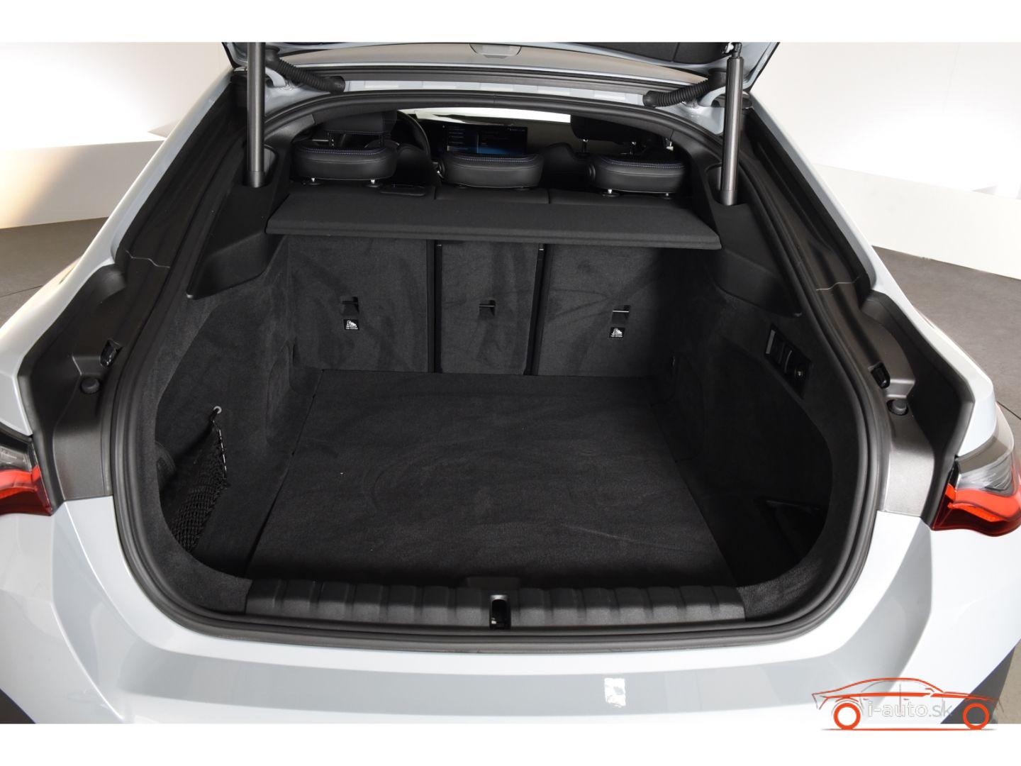 BMW i4 2023 na predaj – fotografia 11