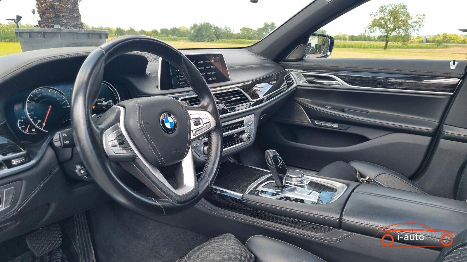 BMW Rad 7 2017 na predaj – fotografia 11
