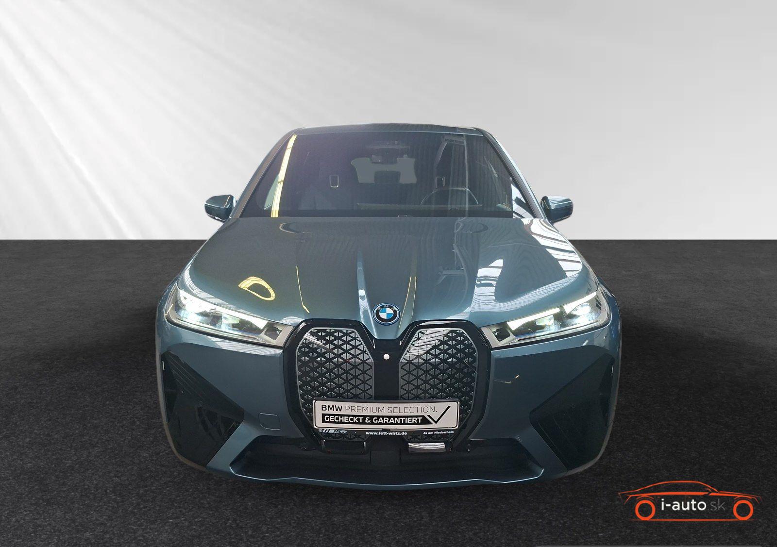 BMW iX 2023 na predaj – fotografia 2