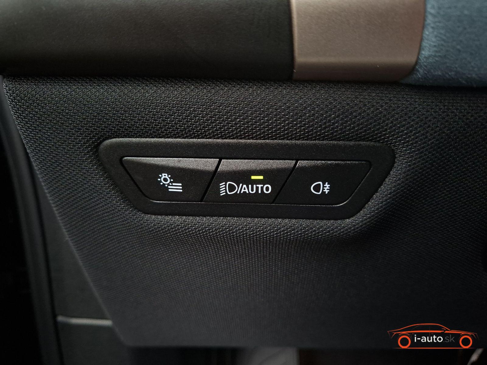 BMW iX 2023 na predaj – fotografia 28
